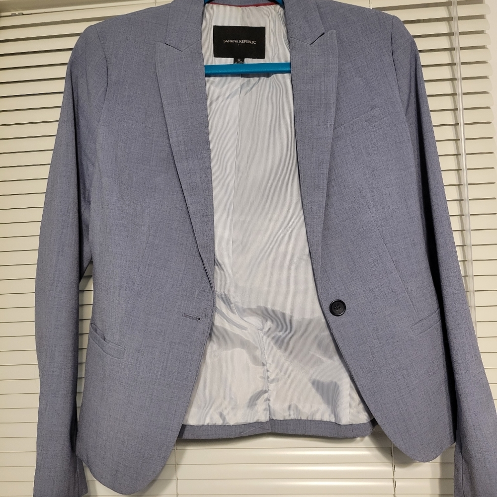 Banana Republic blue blazer size 0
